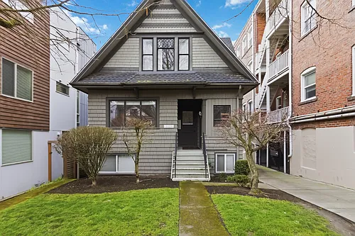1123 14th Ave #2 Photo 1