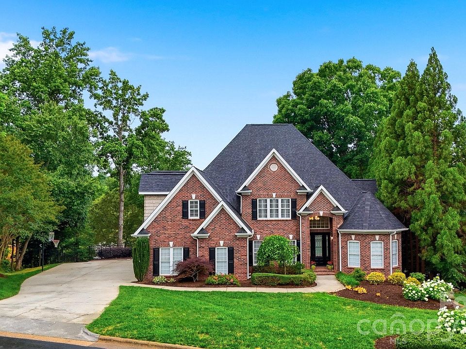 1st image of 151 43rd Avenue Dr NW