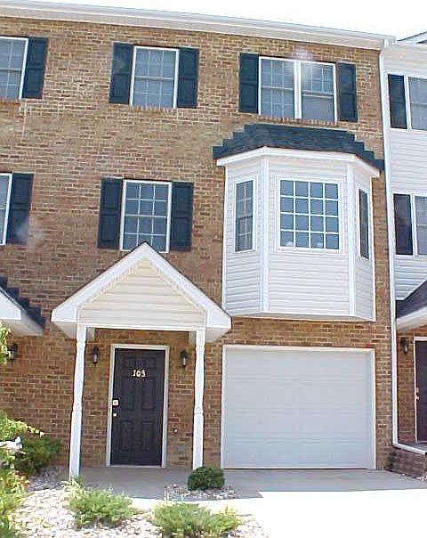 1st image of 105 Margate Dr #1