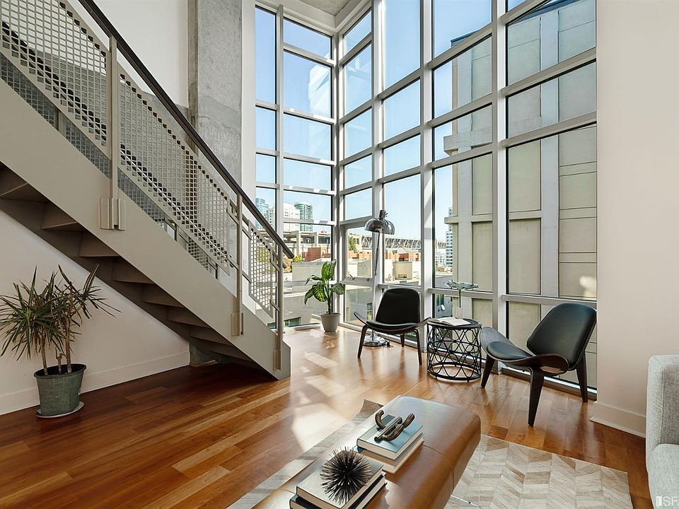 1st image of 200 Brannan St APT 402