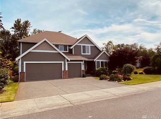 2913 220th Ave E, Lake Tapps, WA 98391