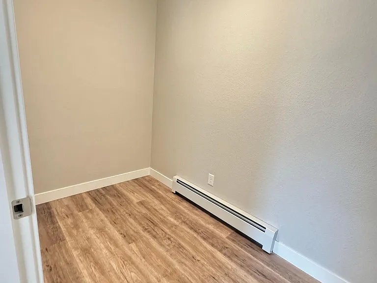 221 E 12th Ave #9 — Photo 10