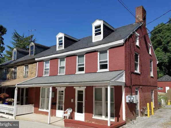 102 Church St #104, Glen Rock, PA 17327