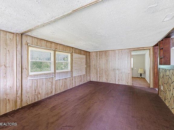 5th image of 8715 Old Maynardville Pike