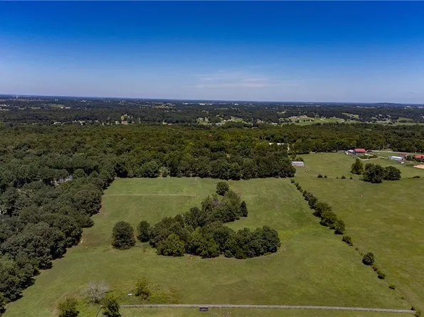 Weir Rd, Fayetteville, AR 72704