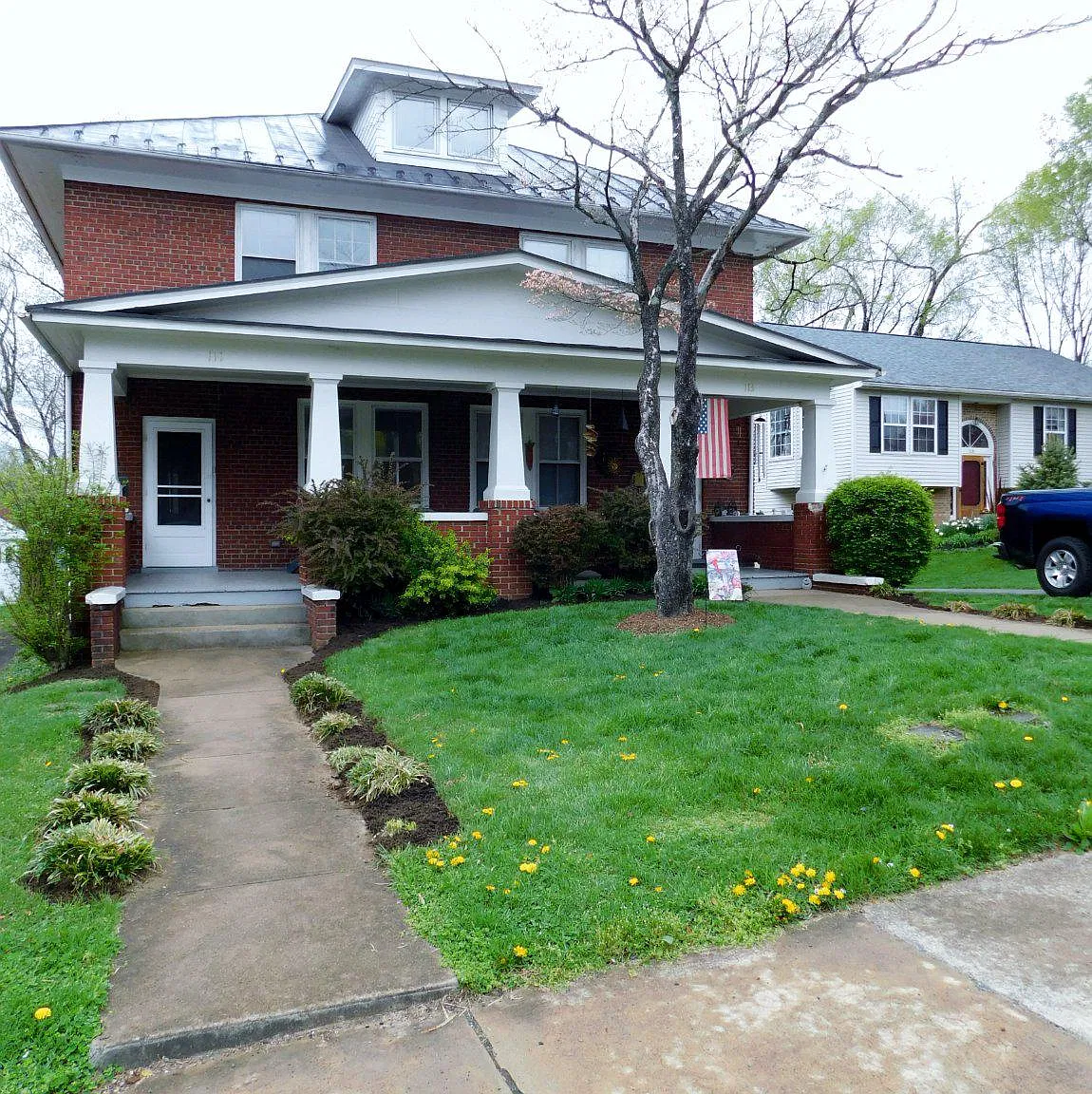 4 bed, 3.5 bath, 3929 sqft, $2,400 — Photo 4