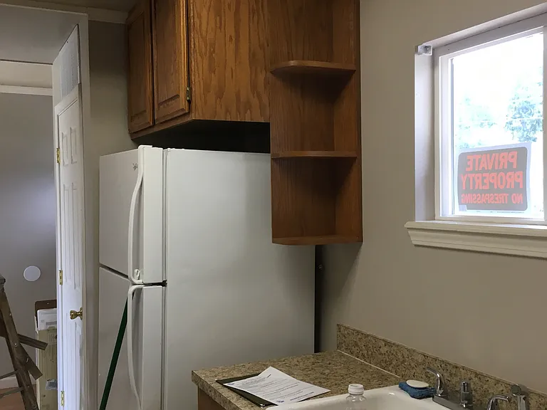 College Ave — Photo 2