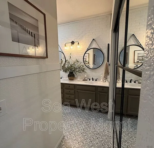1536 Caminito Aguar — Photo 7