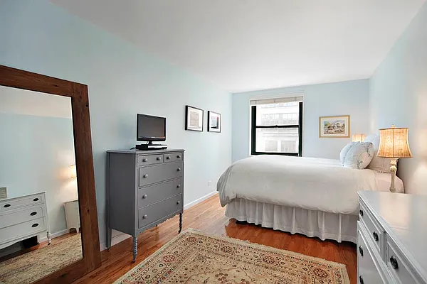 Sold by Town Residential | media 14