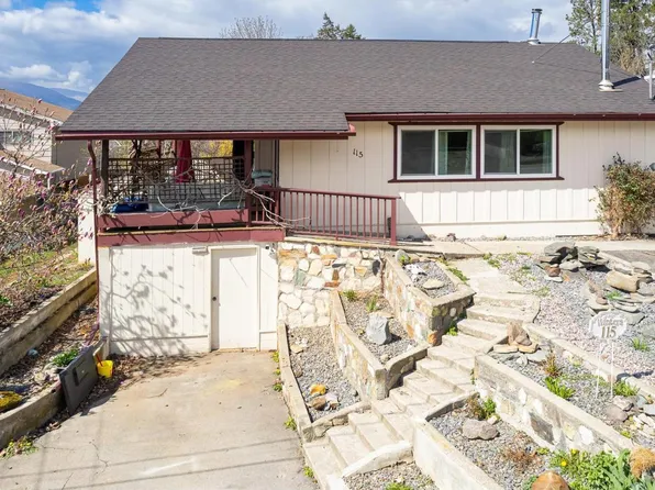 115 24th Ave N, Creston, BC V0B 1G5