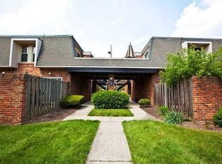 1484 Lafayette Dr APT B, Upper Arlington, OH 43220