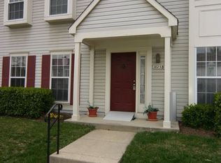 7823 Harrowgate Cir #B, Springfield, VA 22152