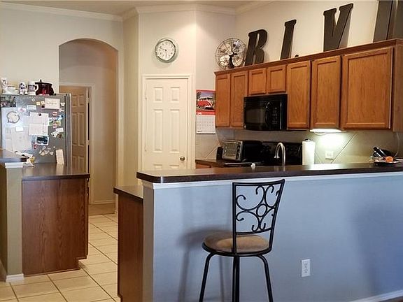 3rd image of 8908 Silent Brook Ln