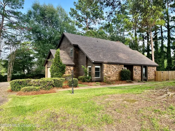5 Dove Way Cir, Clinton, MS 39056