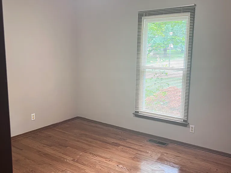 103 Falmouth Dr — Photo 26