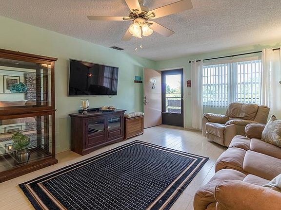 3rd image of 5975 Terrace Park Dr N Unit 302