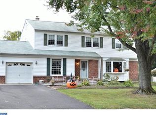 1332 Barness Dr, Warminster, PA 18974