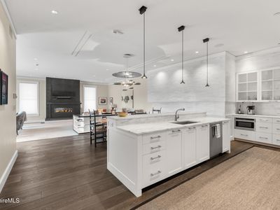 165 Kemble St UNIT 18, Lenox, MA, 01240