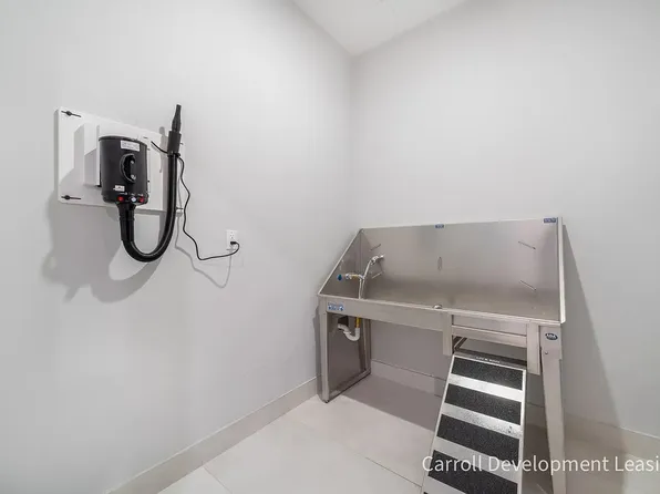 931 Carroll Street image 31 of 46