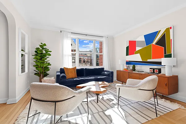 Sold by Compass | media 12