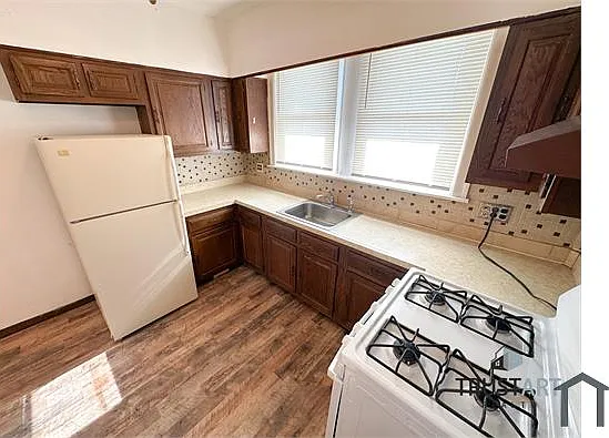 148 W Spencer Ave #1 — Photo 1