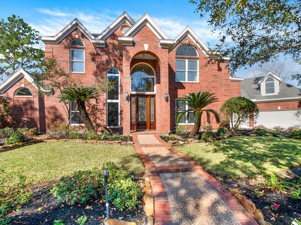 13714 Gainesway Dr, Cypress, TX 77429