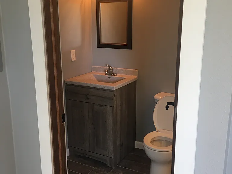 326 N 13th Ave E #B — Photo 4
