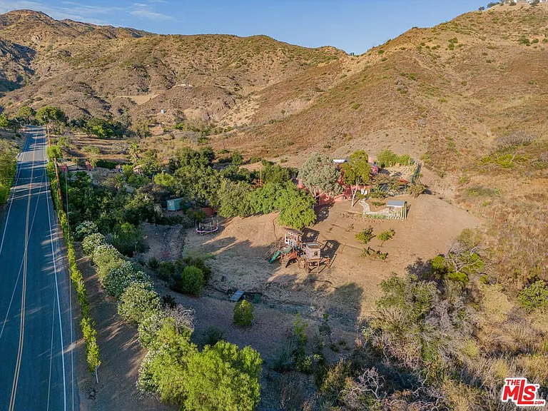 34136 Mulholland Hwy — Photo 71