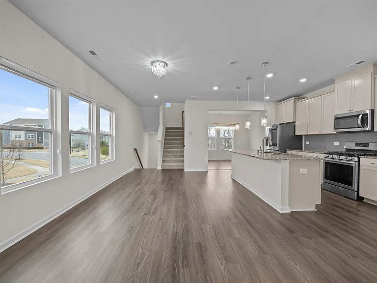 1128 Brickfield Dr — Photo 19