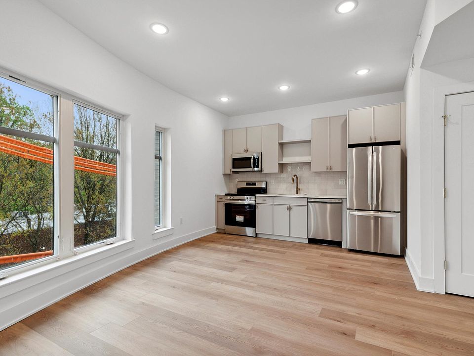 1st image of 367 W Hortter St #301