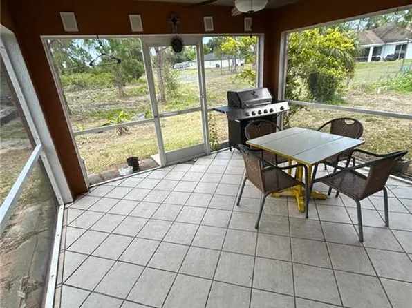 14 W 11th St, Lehigh Acres, FL 33972
