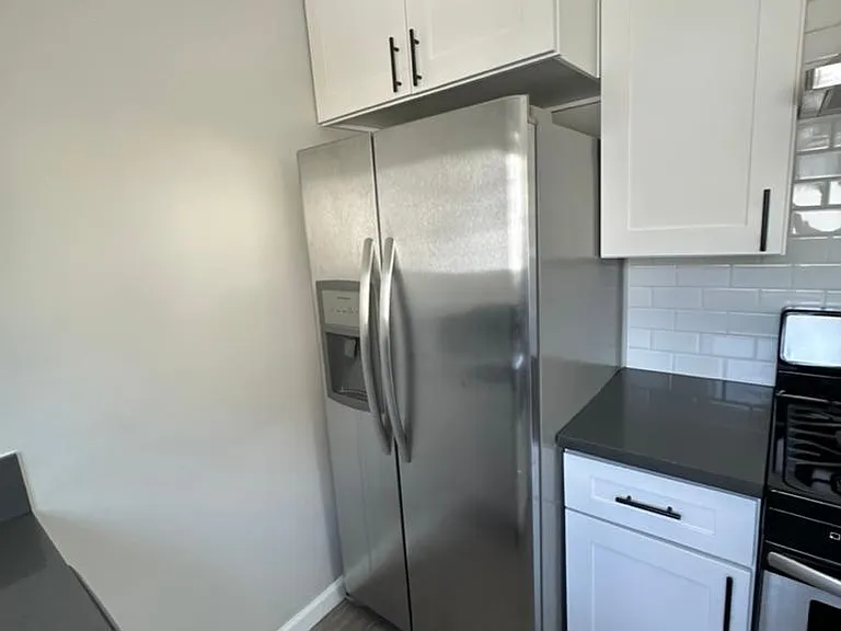 12441 Gilmore Ave #2 — Photo 5