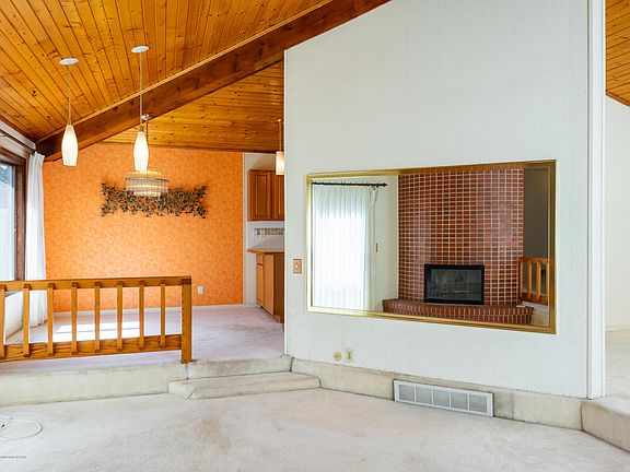 5th image of 110 Elmshaven Dr