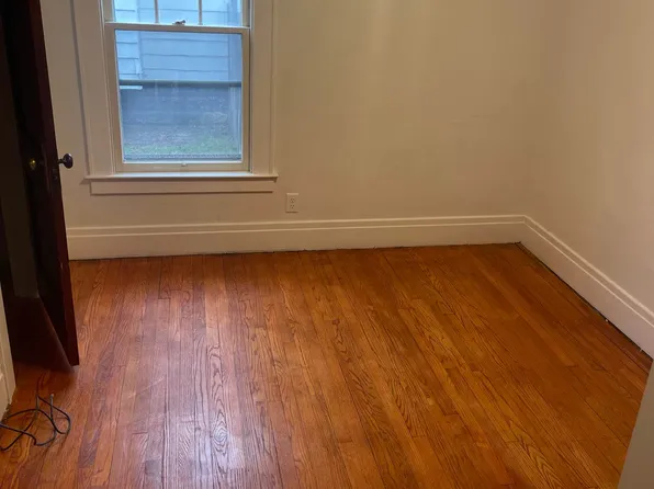 412 Highland Ave Floor 1, East Syracuse, NY 13057