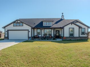 161 Stone Canyon Dr, Rhome, TX 76078