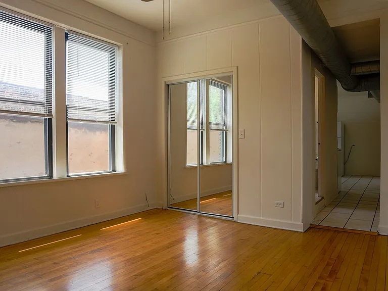 846 S Loomis St — Photo 34