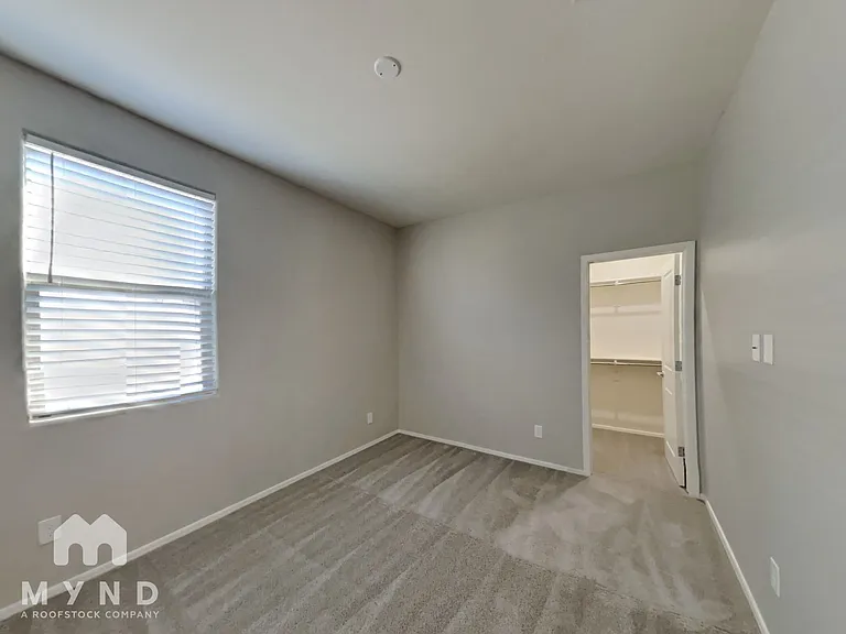 22592 E Via Estancia — Photo 11