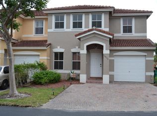 16636 SW 47th Ter, Miami, FL 33185