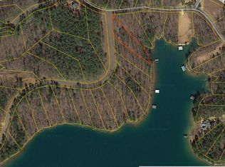 16 Retreat Pointe Rd, West Union, SC 29696