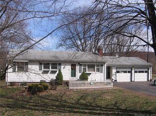 522 Millbrook Rd, Middletown, CT 06457