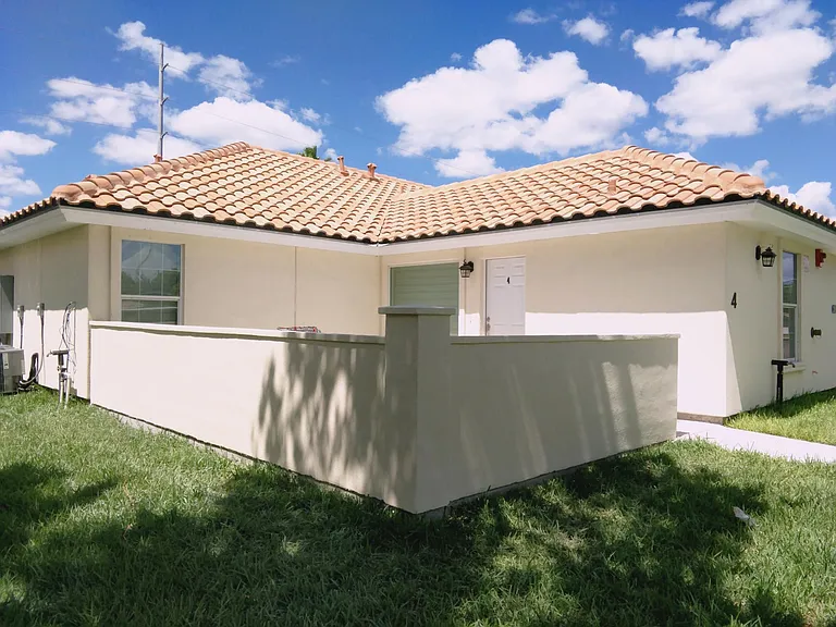 1200 Sandpiper Ave #5 — Photo 13