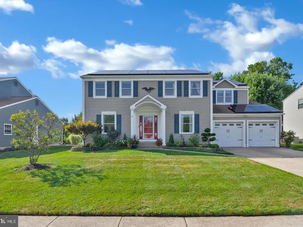 166 Country Farms Rd, Marlton, NJ 08053