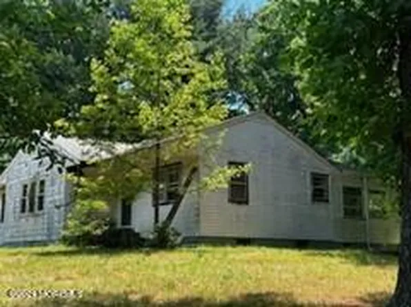 9 Sanford Street, Manalapan, NJ 07726