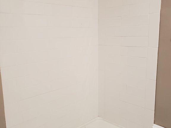 4th image of 4930 W Waveland Ave #1