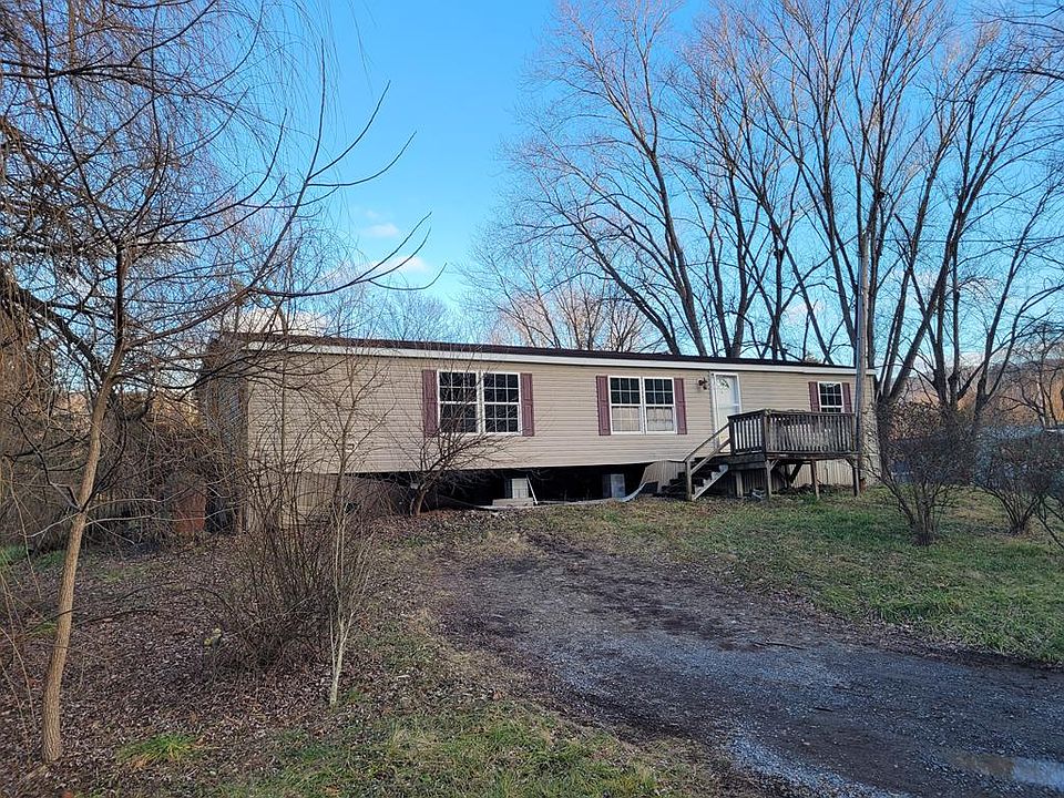 1st image of 119 Iron St