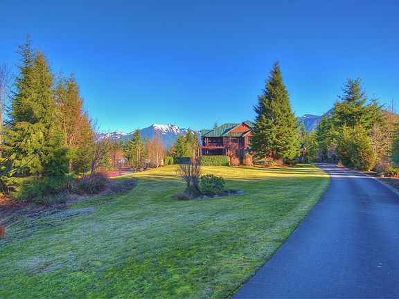 2nd image of 43236 SE 163rd St