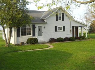 10422 Kramer Rd, Bowling Green, OH 43402