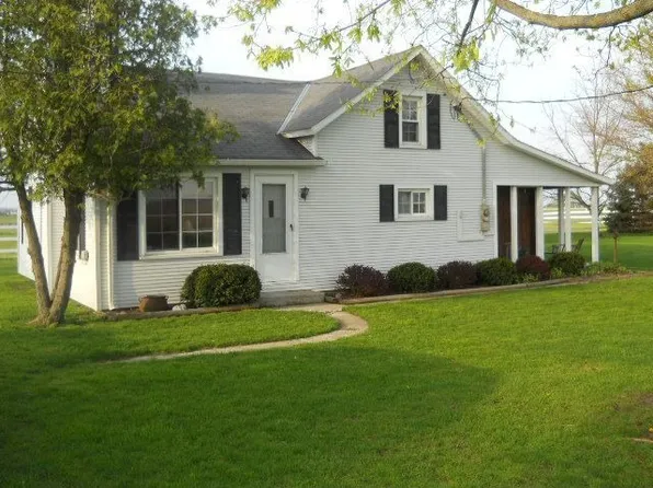 10422 Kramer Rd, Bowling Green, OH 43402