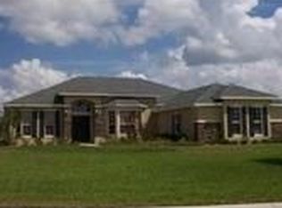 36816 Queen Bee Ln, Grand Island, FL 32735