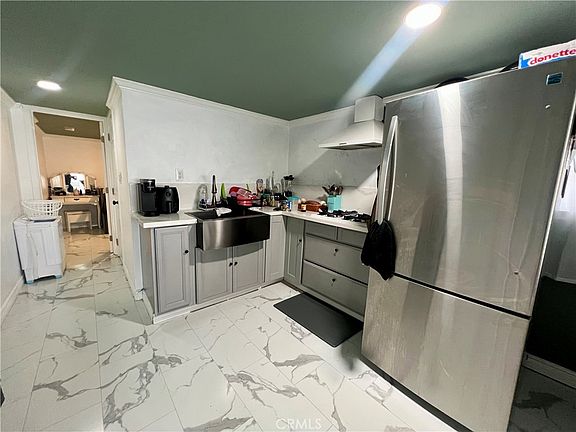 5th image of 4849 Peck Rd #48